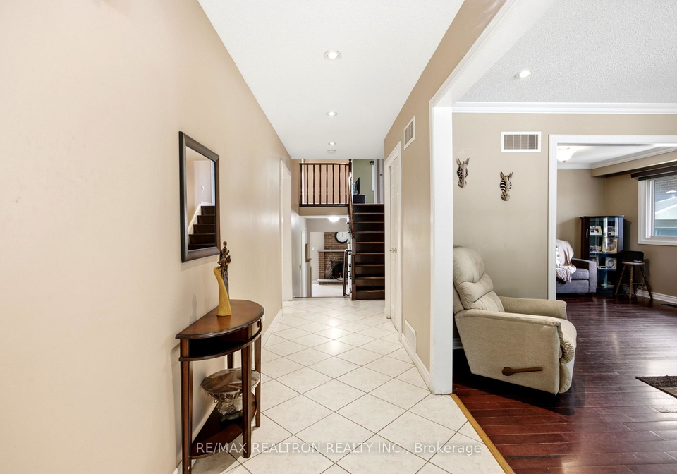 1199-melton-drive-mississauga-ontario-w13540478