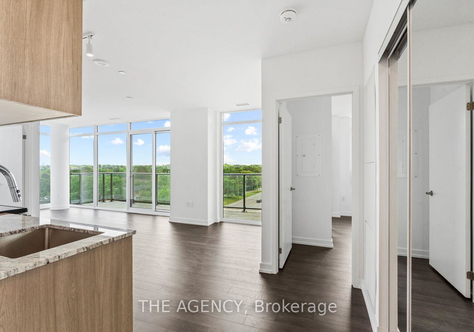 4010-eglinton-avenue-w-toronto-etobicoke-ontario-w13540546