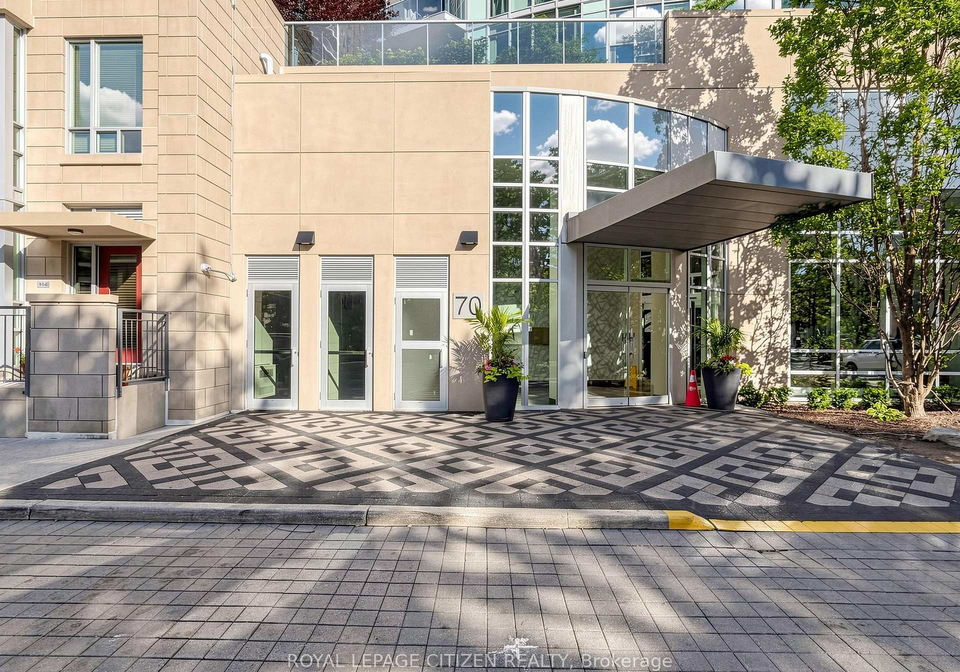70-absolute-avenue-mississauga-ontario-w13540562