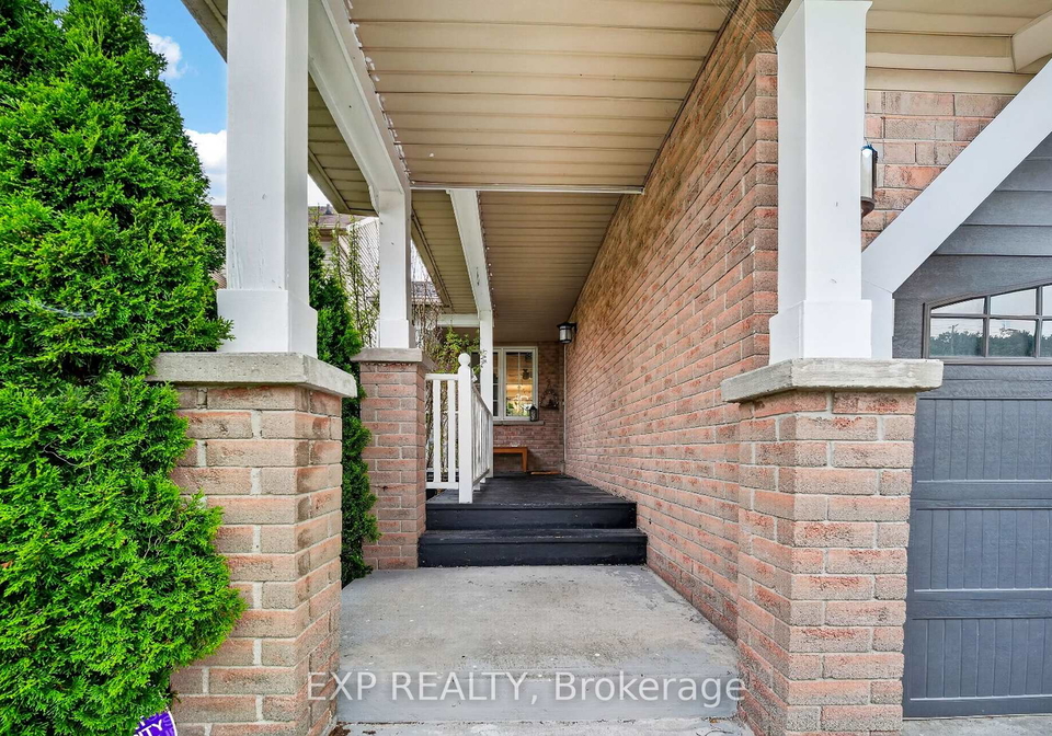 5896-chorley-place-mississauga-ontario-w13540608