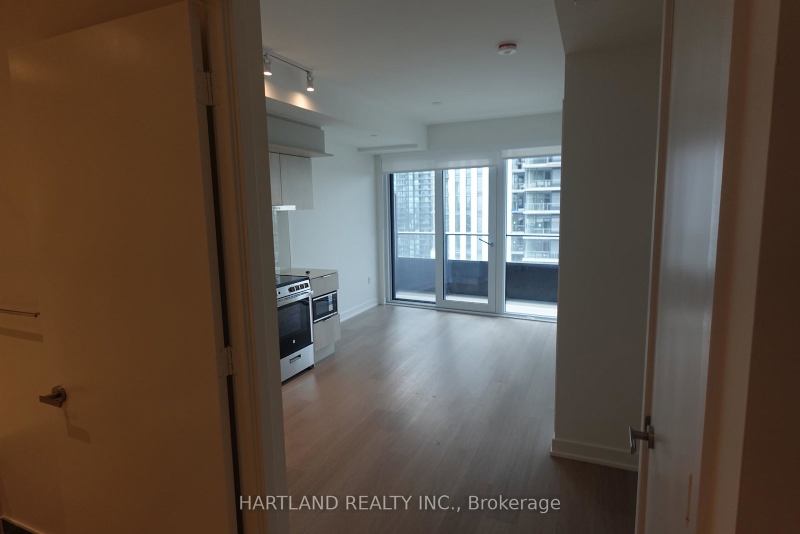 448-w-burnhamthorpe-road-w-mississauga-ontario-w13540658