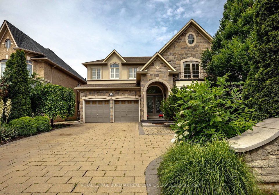 215-burloak-drive-oakville-ontario-w13540704