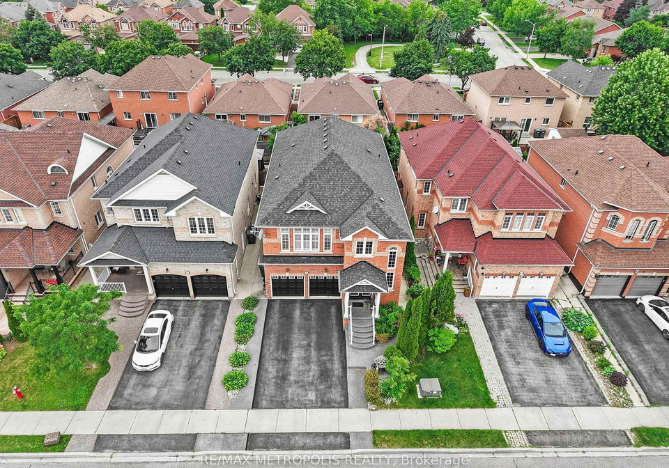 80-ryegrass-crescent-brampton-ontario-w13540714