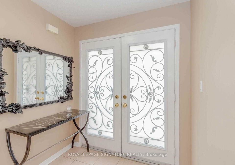3833-partition-road-mississauga-ontario-w13540716
