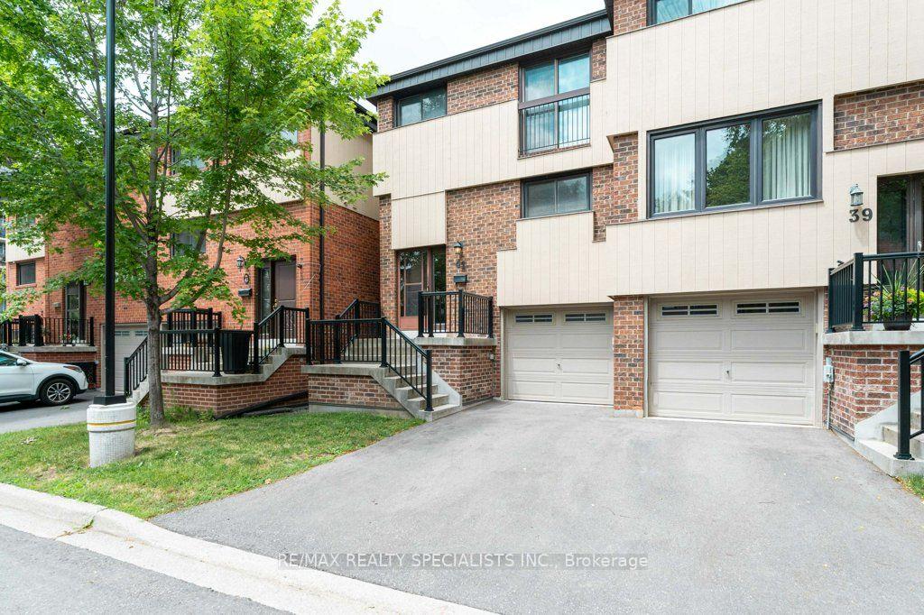 41-maple-branch-path-toronto-etobicoke-ontario-w13540968