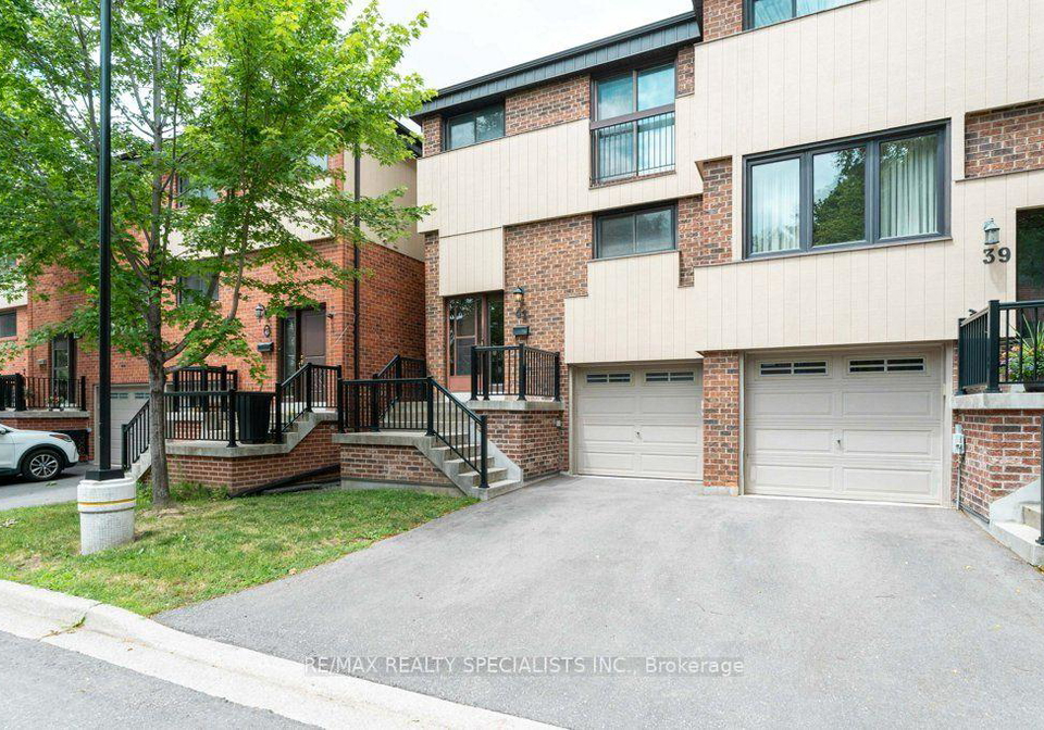 41-maple-branch-path-toronto-etobicoke-ontario-w13540968