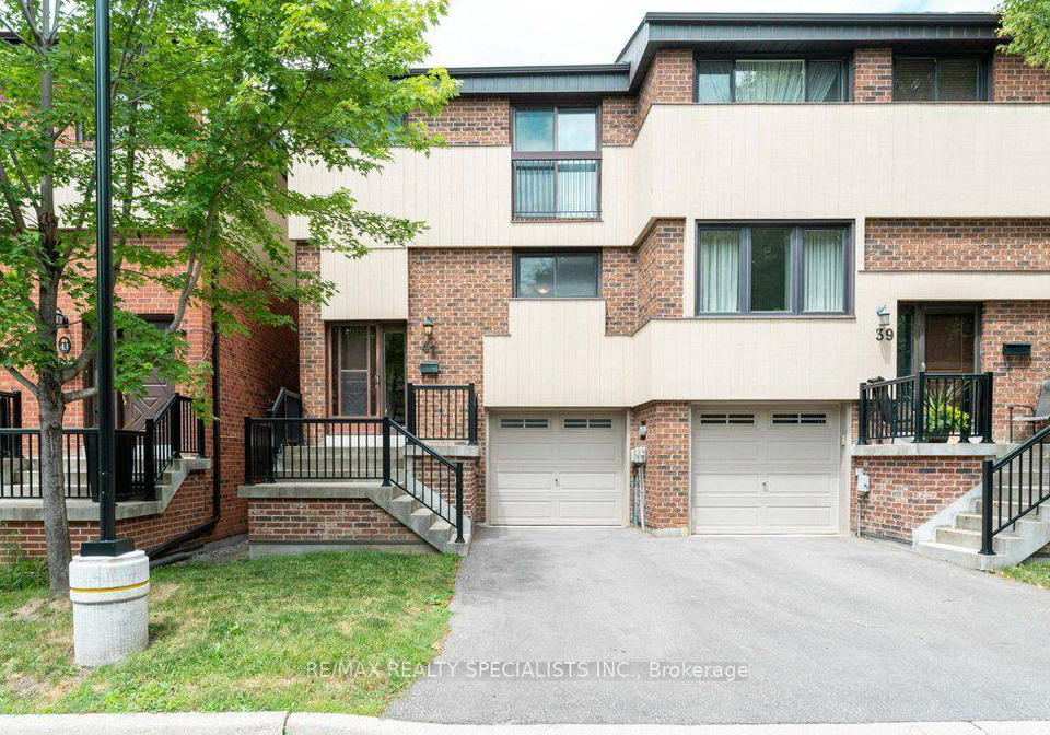 41-maple-branch-path-toronto-etobicoke-ontario-w13540968