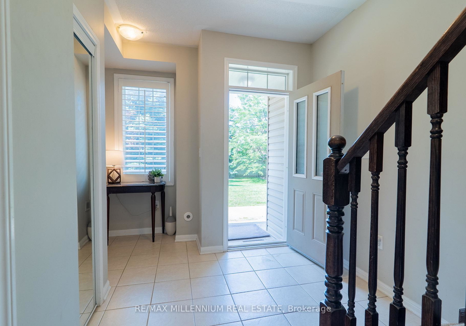 2614-dashwood-drive-oakville-ontario-w13541022
