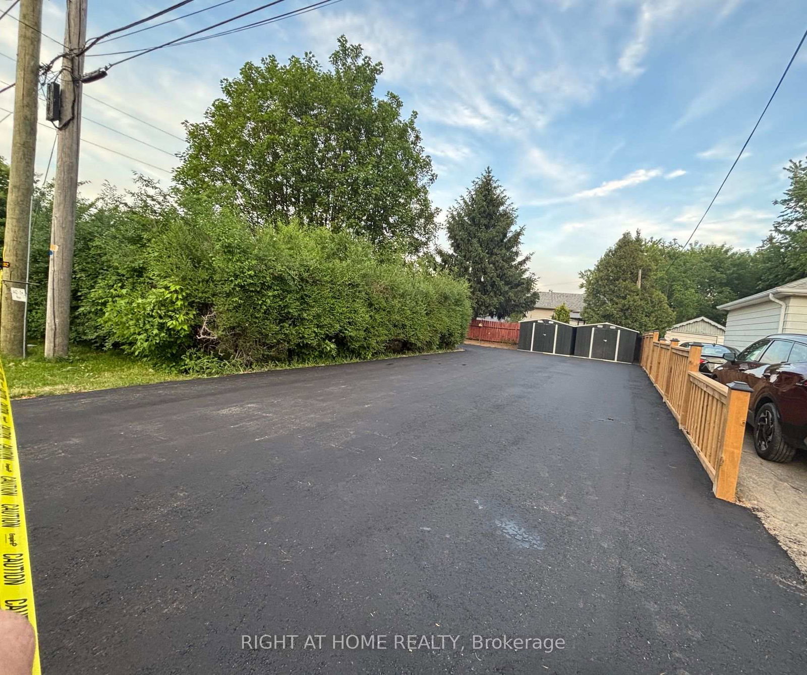 442-broadway-avenue-milton-ontario-w13541024