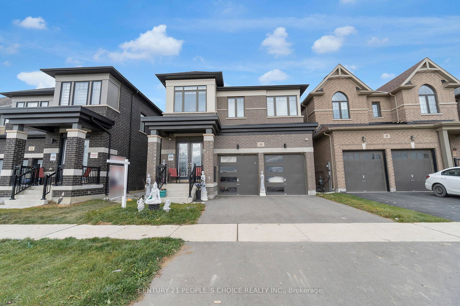 10-tweedhill-avenue-caledon-ontario-w13541406