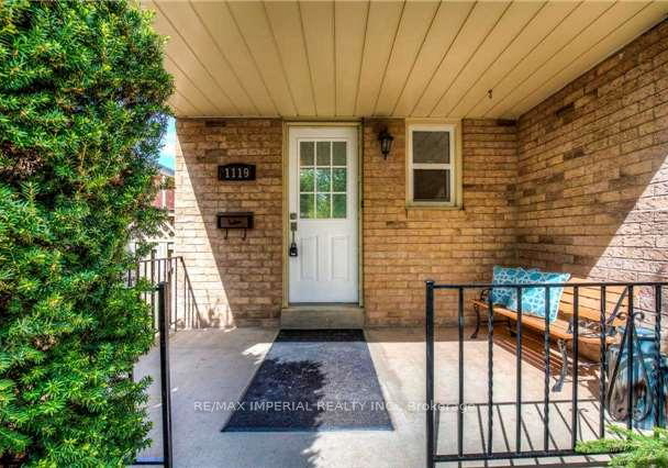 1119-glenridge-drive-oakville-ontario-w13541464