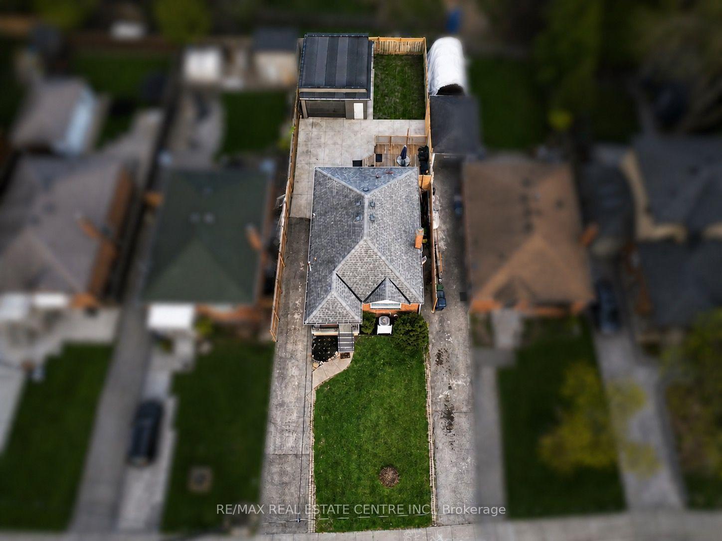 75-cynthia-road-toronto-toronto-ontario-w13541666