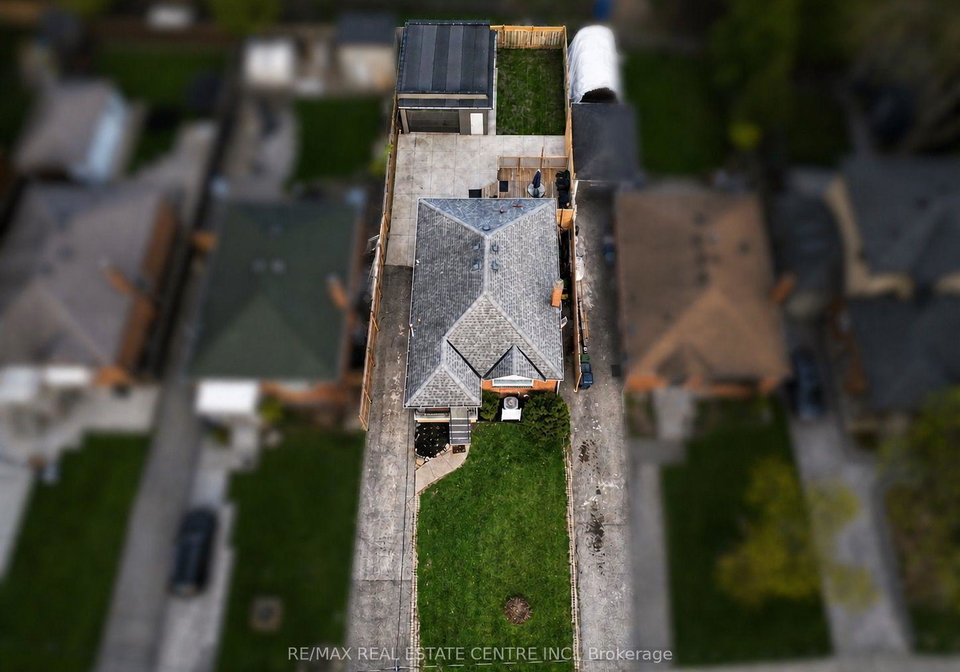 75-cynthia-road-toronto-toronto-ontario-w13541666