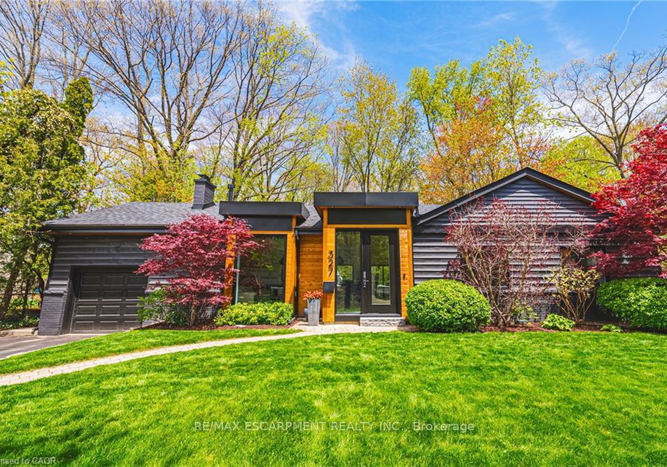 327-goodram-drive-burlington-ontario-w13542024