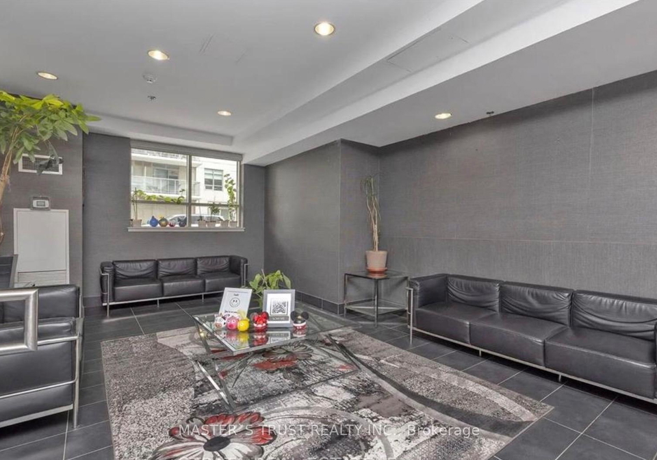 812-lansdowne-avenue-toronto-toronto-ontario-w13542332