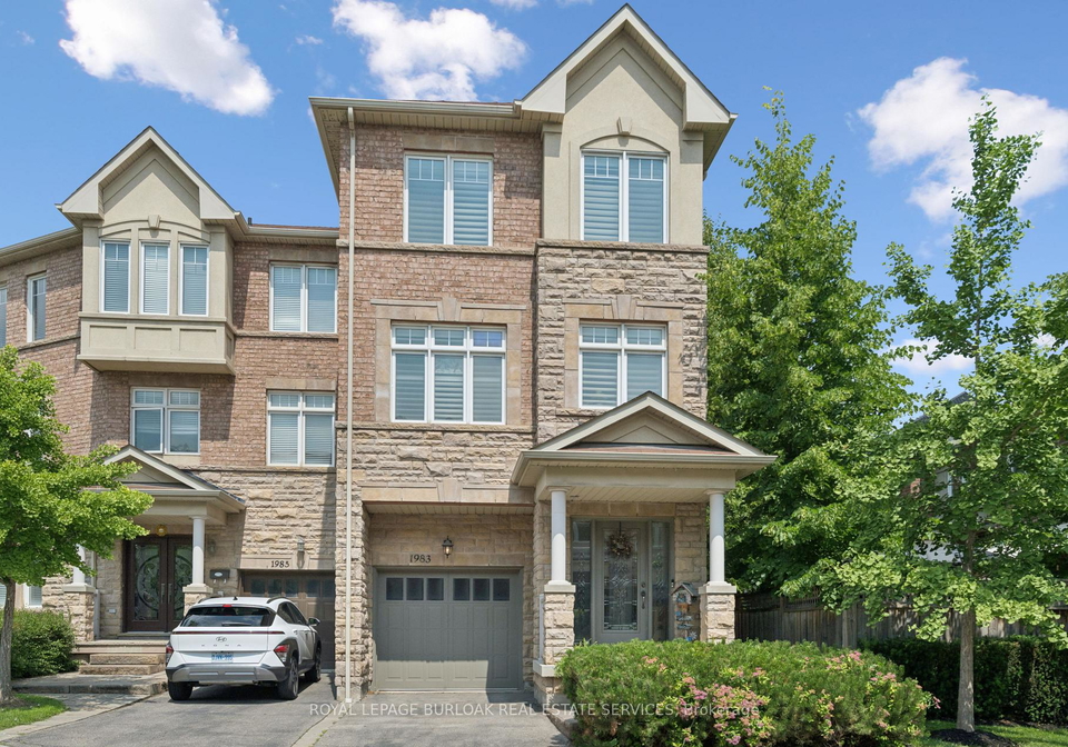 1983-rackus-crescent-mississauga-ontario-w13542444