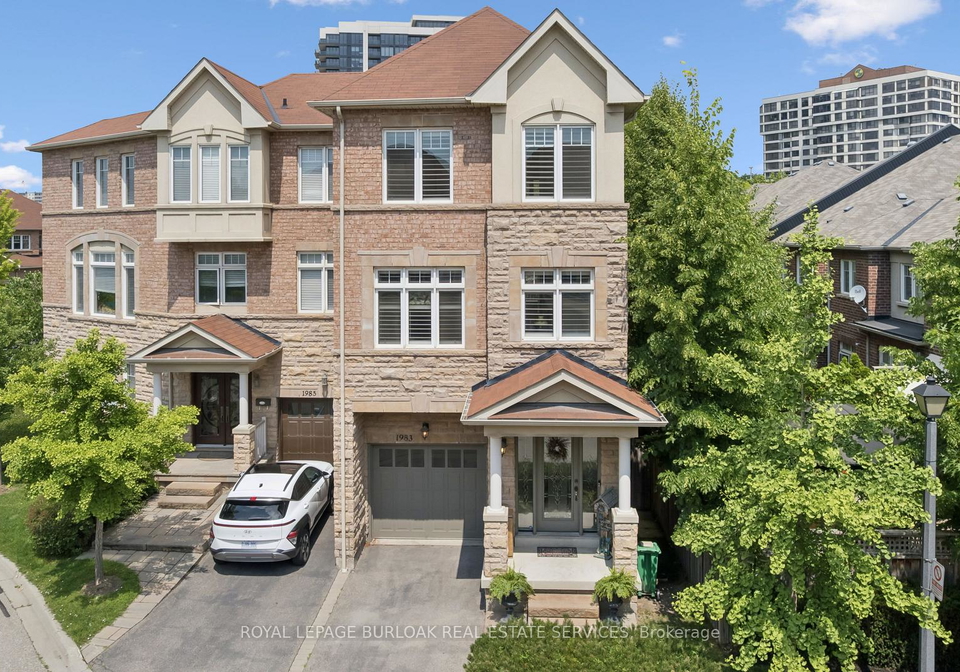 1983-rackus-crescent-mississauga-ontario-w13542444