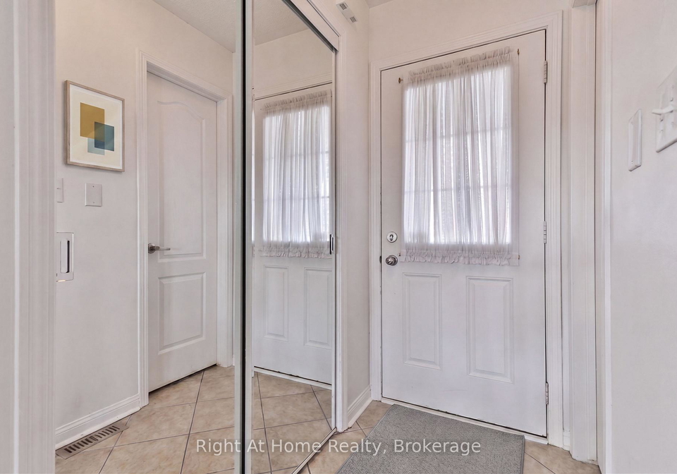 3162-stornoway-circle-oakville-ontario-w13542708