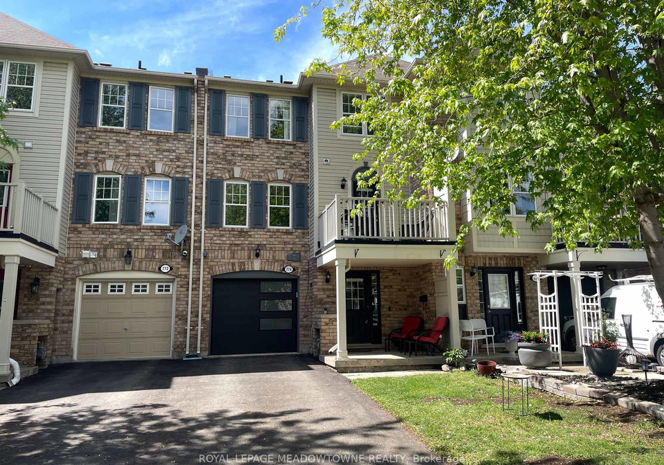 774-shortreed-crescent-milton-ontario-w13542916