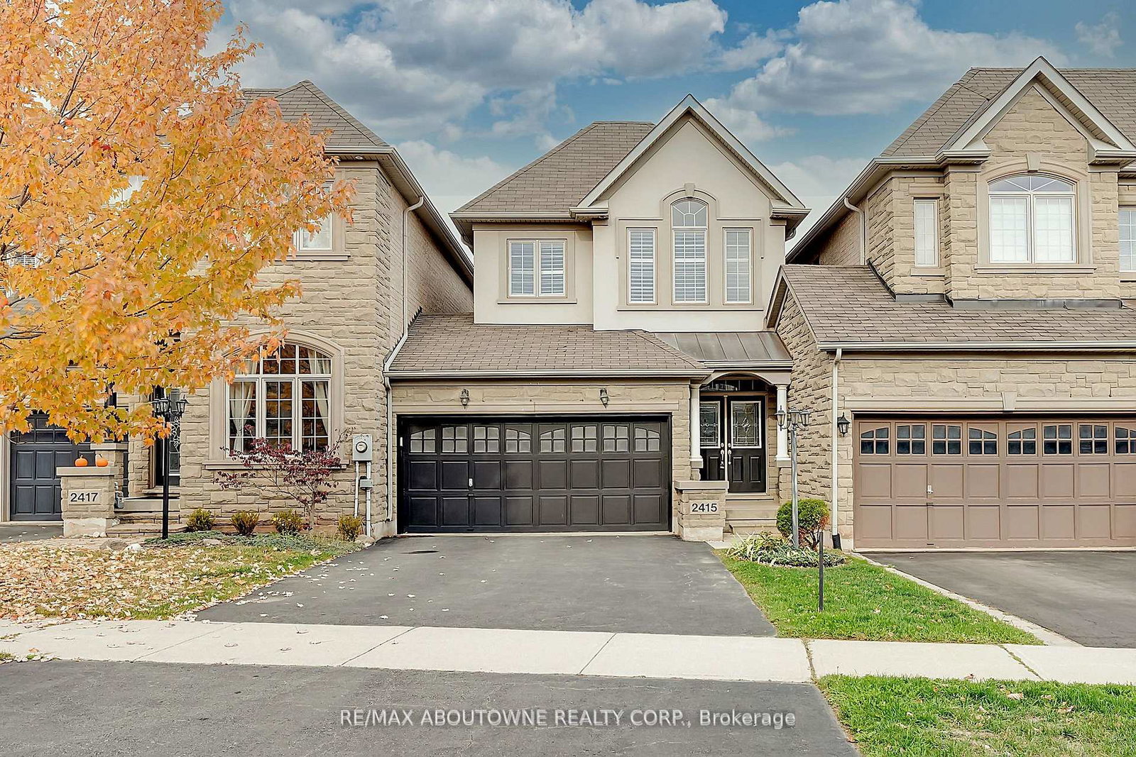 2415-presquile-drive-oakville-ontario-w13543130