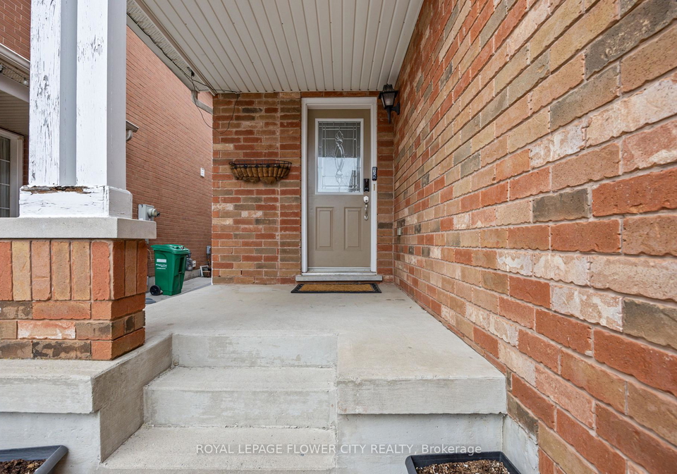 3910-milkwood-crescent-mississauga-ontario-w13543136