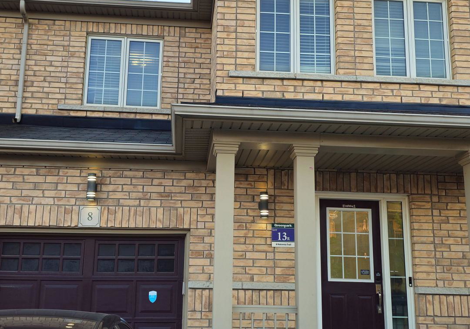 8-natronia-trail-brampton-ontario-w13543310