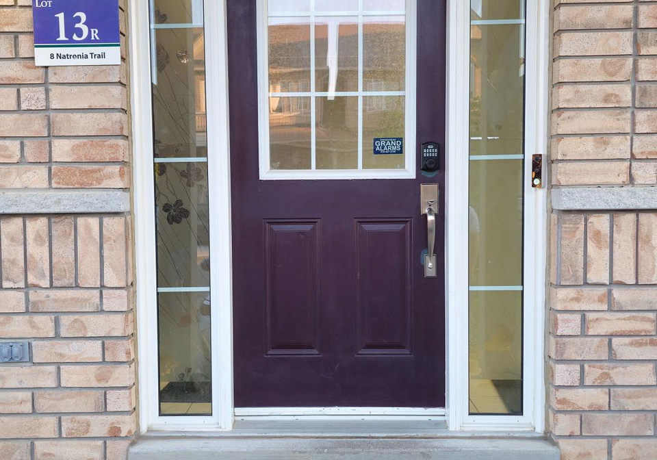 8-natronia-trail-brampton-ontario-w13543310
