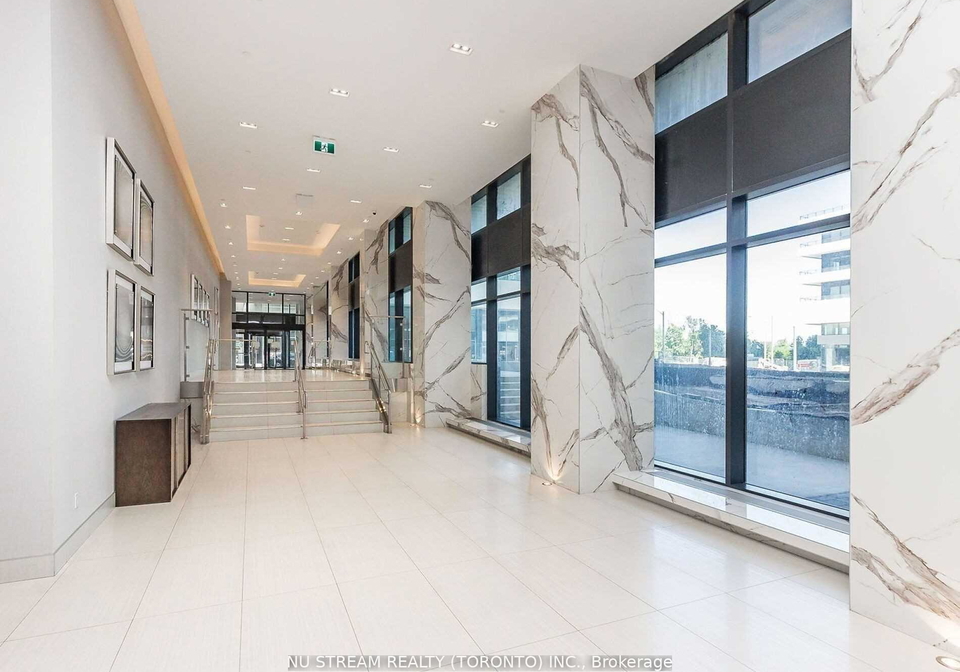 30-shore-breeze-drive-toronto-etobicoke-ontario-w13543346