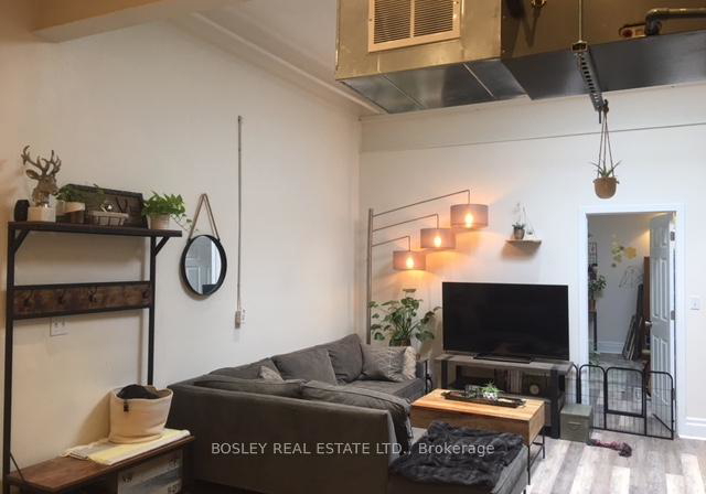 137-roncesvalles-avenue-toronto-toronto-ontario-w13543420