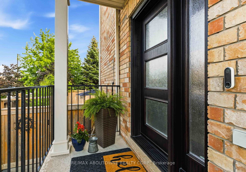 2228-jillian-lane-oakville-ontario-w13543458