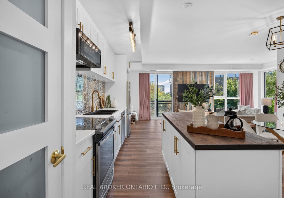 168-sabina-drive-oakville-ontario-w13543936