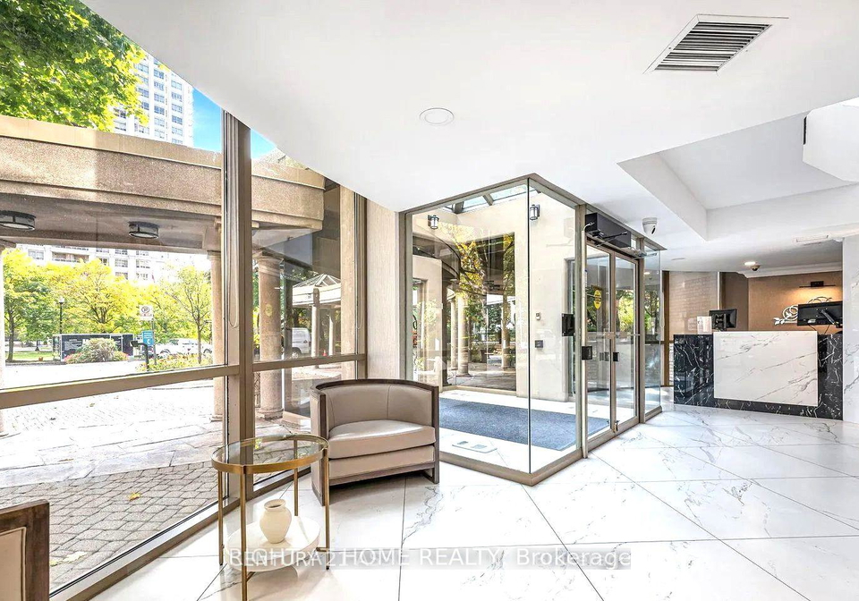 45-kingsbridge-garden-circle-mississauga-ontario-w13544120