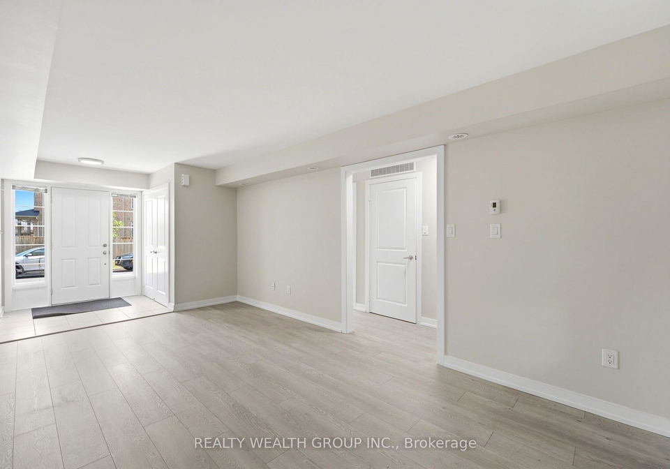 60-parrotta-drive-toronto-york-ontario-w13544172