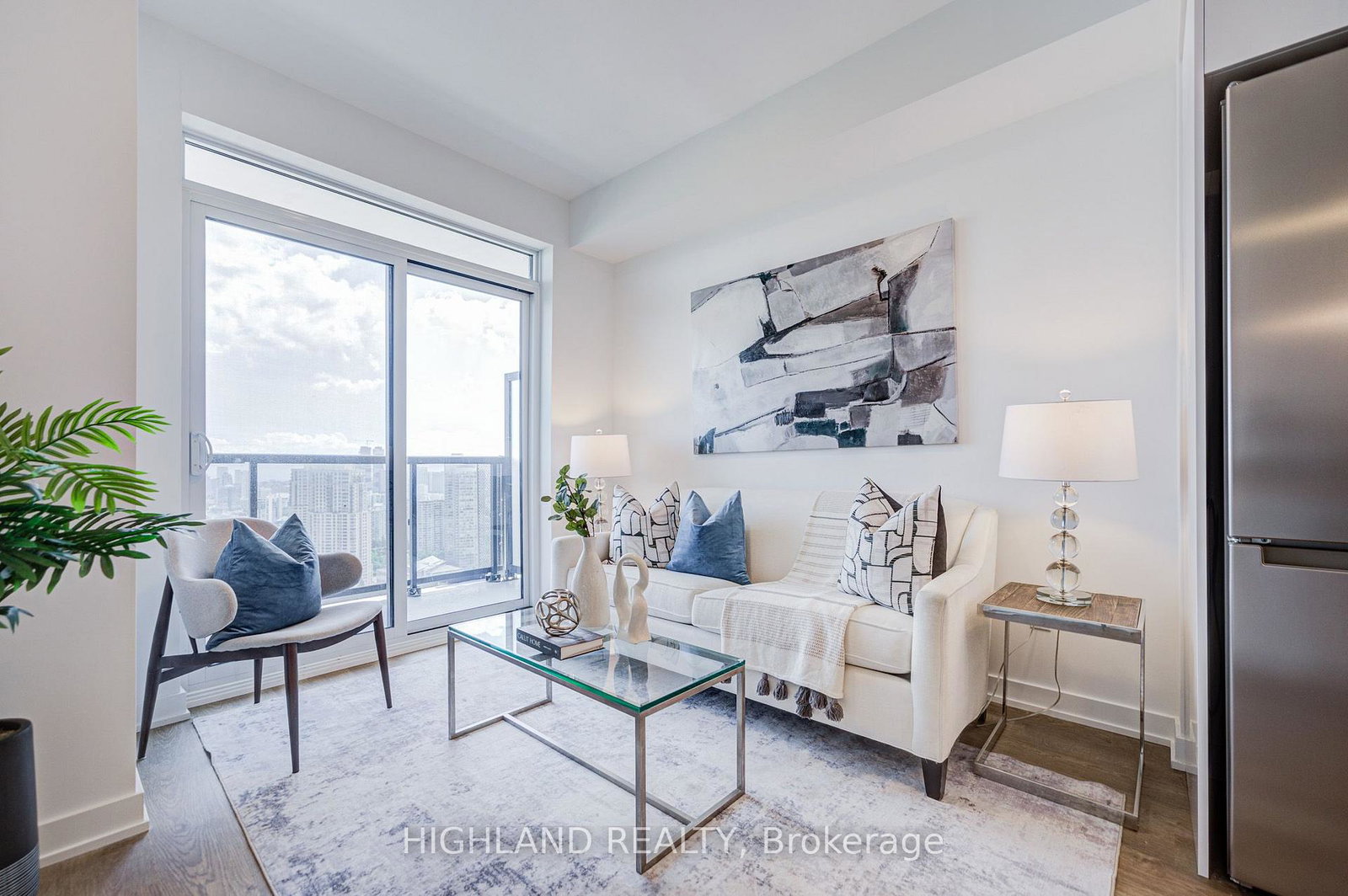 5081-hurontario-street-mississauga-ontario-w13544232