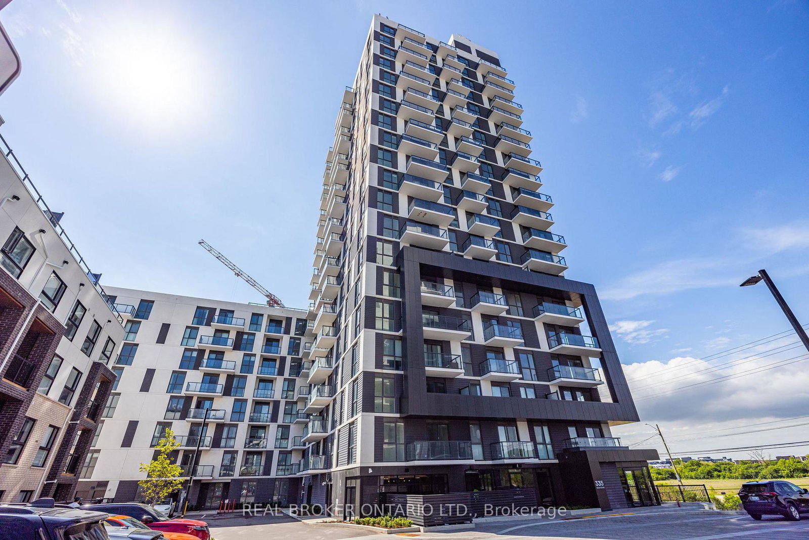 335-wheat-boom-drive-oakville-ontario-w13544460