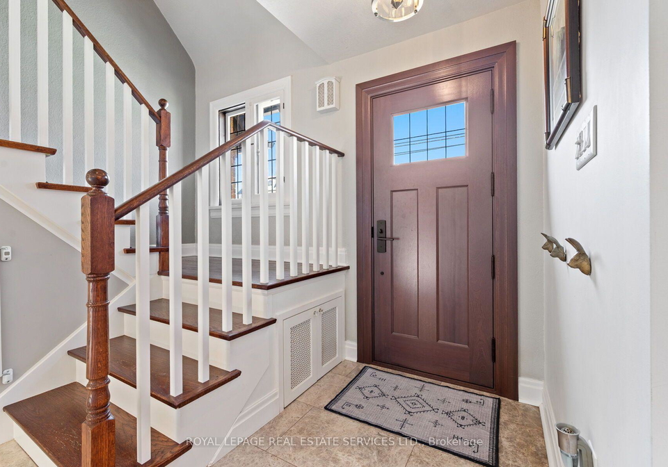 60-thompson-avenue-toronto-etobicoke-ontario-w13544646