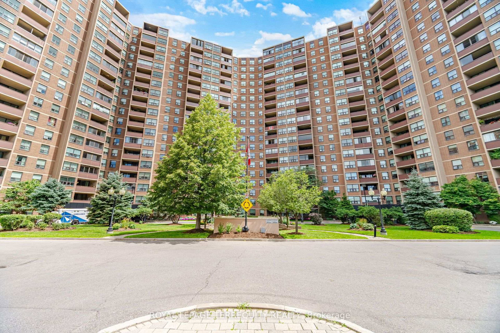 716-the-west-mall-toronto-etobicoke-ontario-w13544888