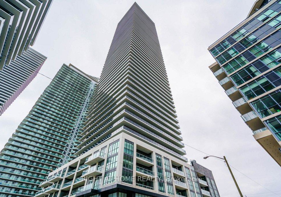 70-annie-craig-drive-toronto-etobicoke-ontario-w13544926