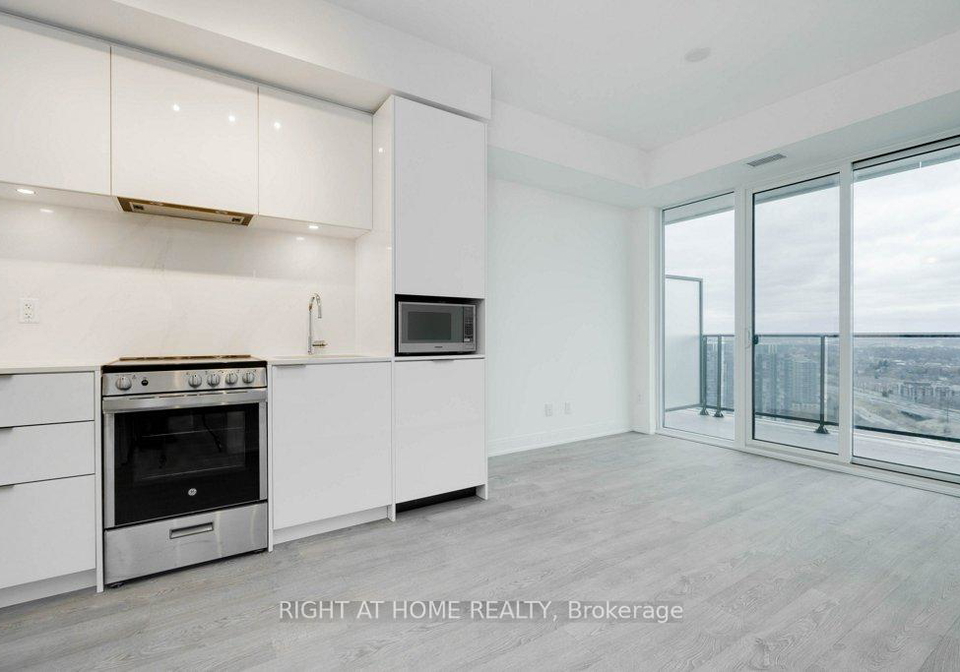 70-annie-craig-drive-toronto-etobicoke-ontario-w13544926