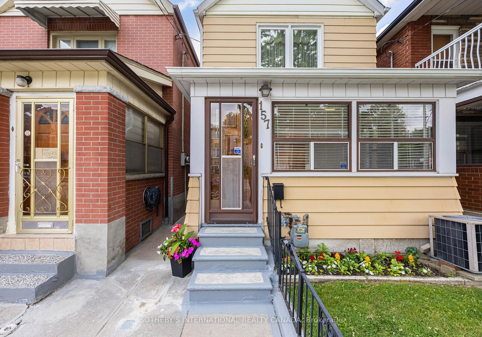 157-ascot-avenue-toronto-toronto-ontario-w13545006
