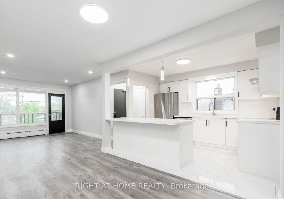 31-wesley-street-toronto-etobicoke-ontario-w13545078