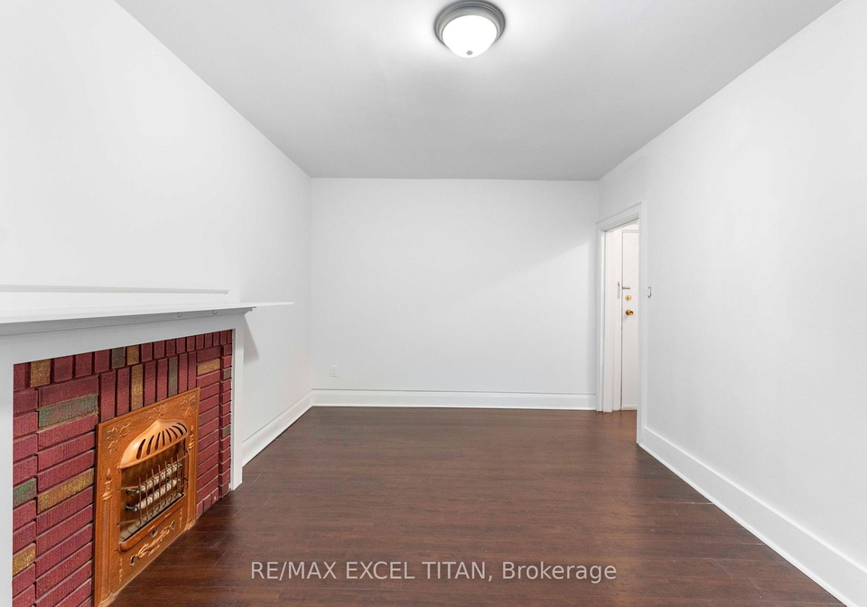 1643-bloor-street-w-toronto-toronto-ontario-w13545194