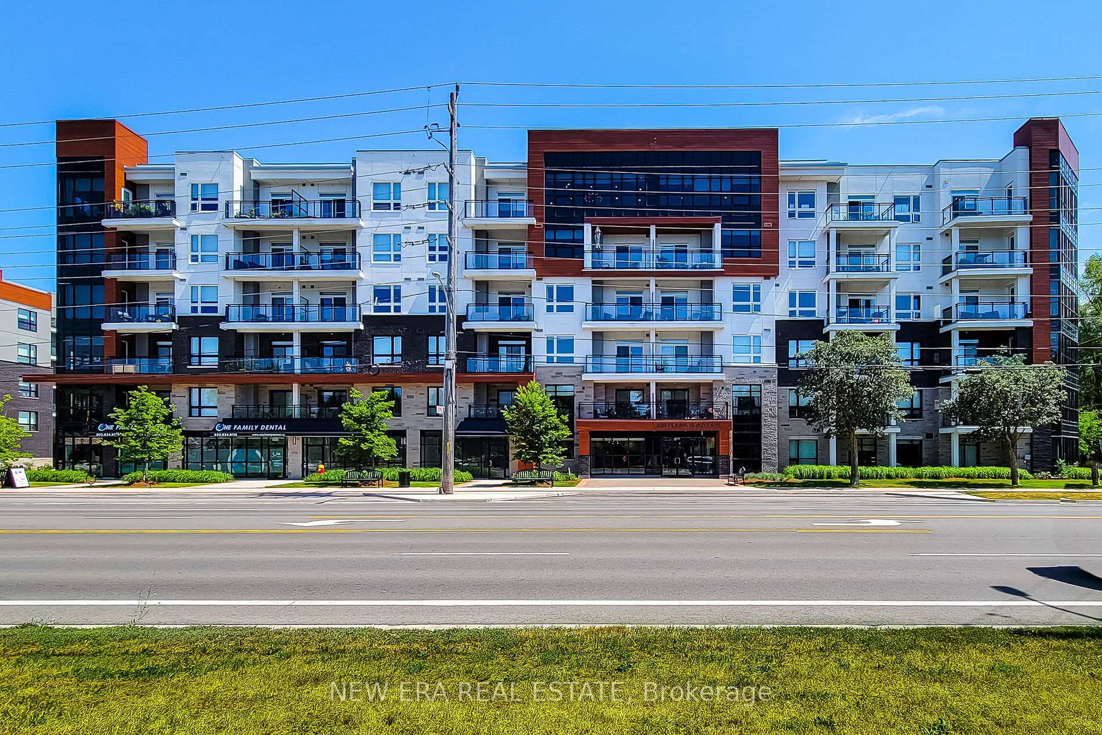 320-plains-road-e-burlington-ontario-w13545320