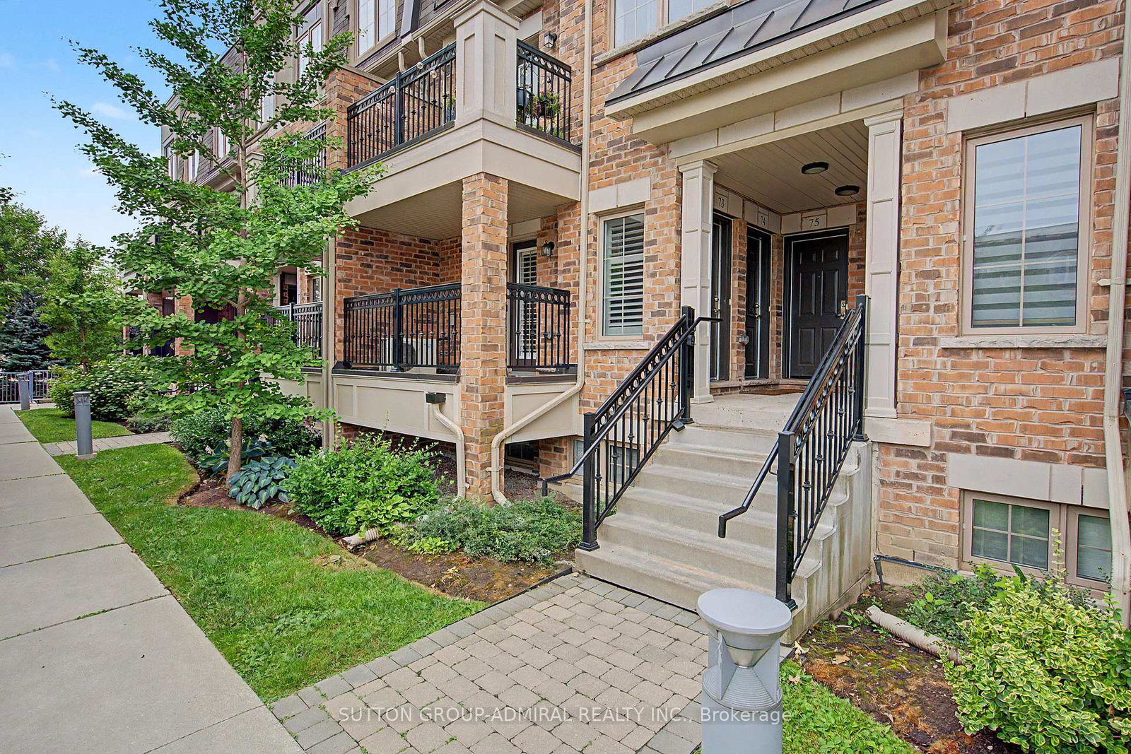 2441-greenwich-drive-oakville-ontario-w13545464