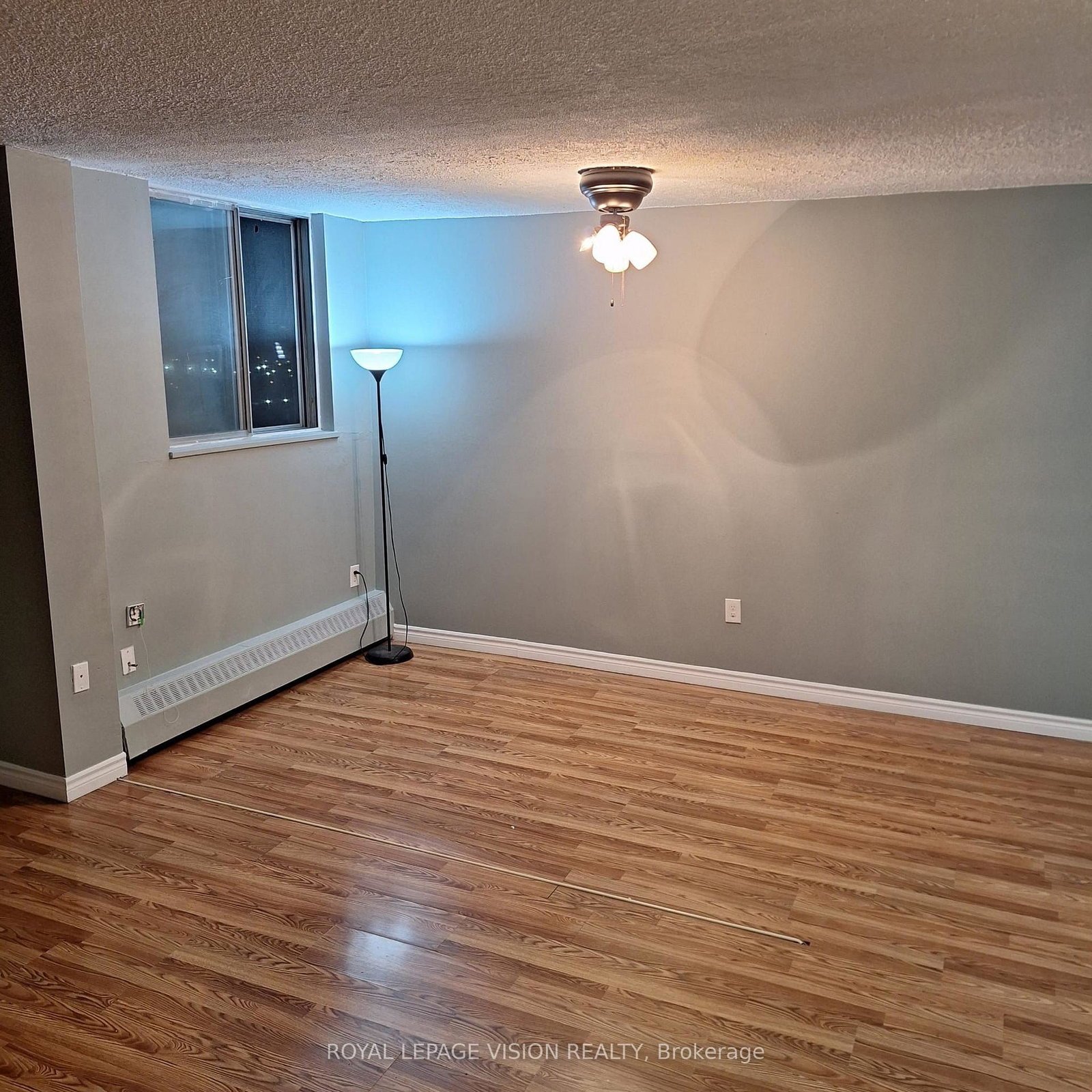 940-caledonia-road-toronto-north-york-ontario-w13545542