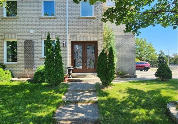 2070-white-dove-circle-oakville-ontario-w13545948
