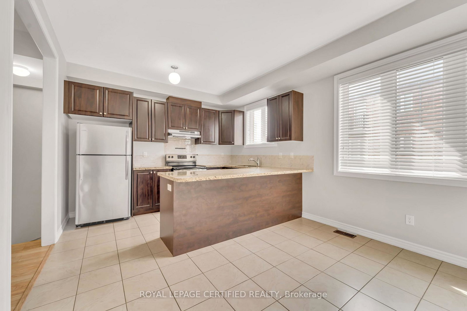 13-shiff-crescent-brampton-ontario-w13545952