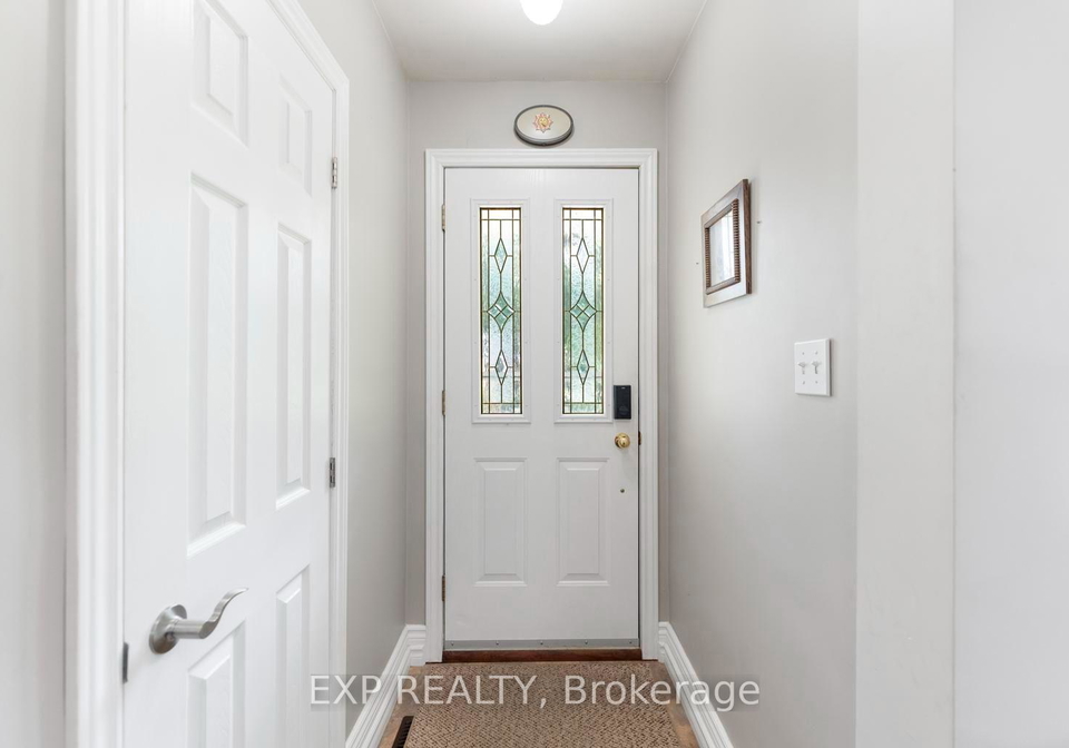 1063-joan-drive-burlington-ontario-w13546224