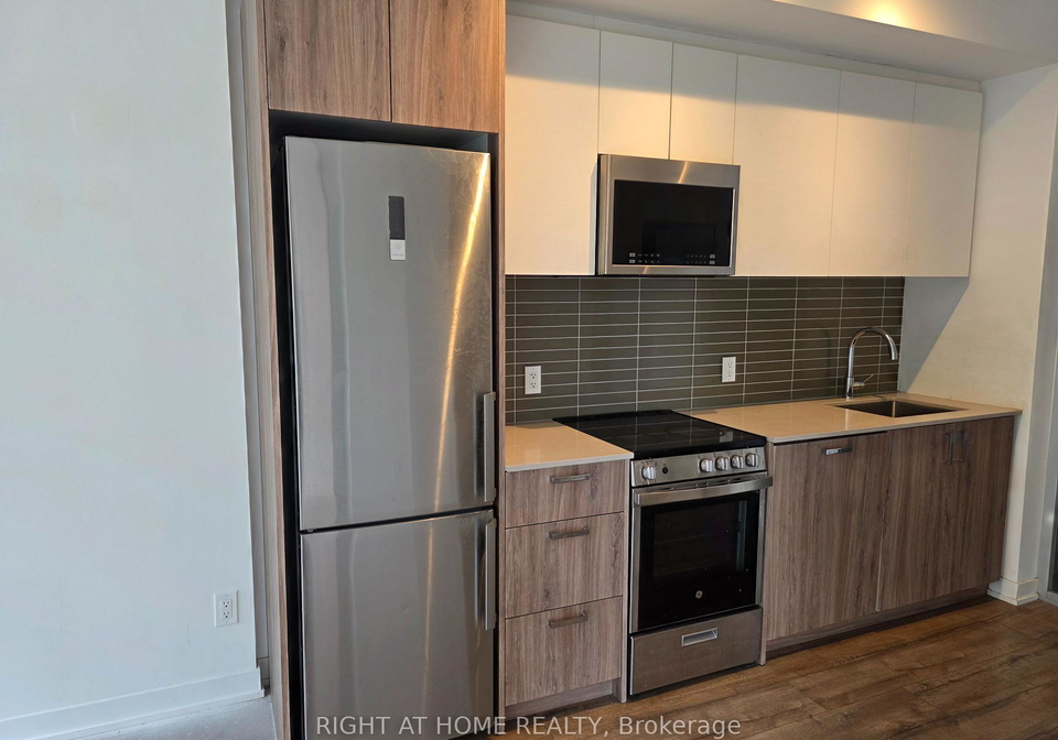 1787-st-clair-avenue-w-toronto-toronto-ontario-w13546228