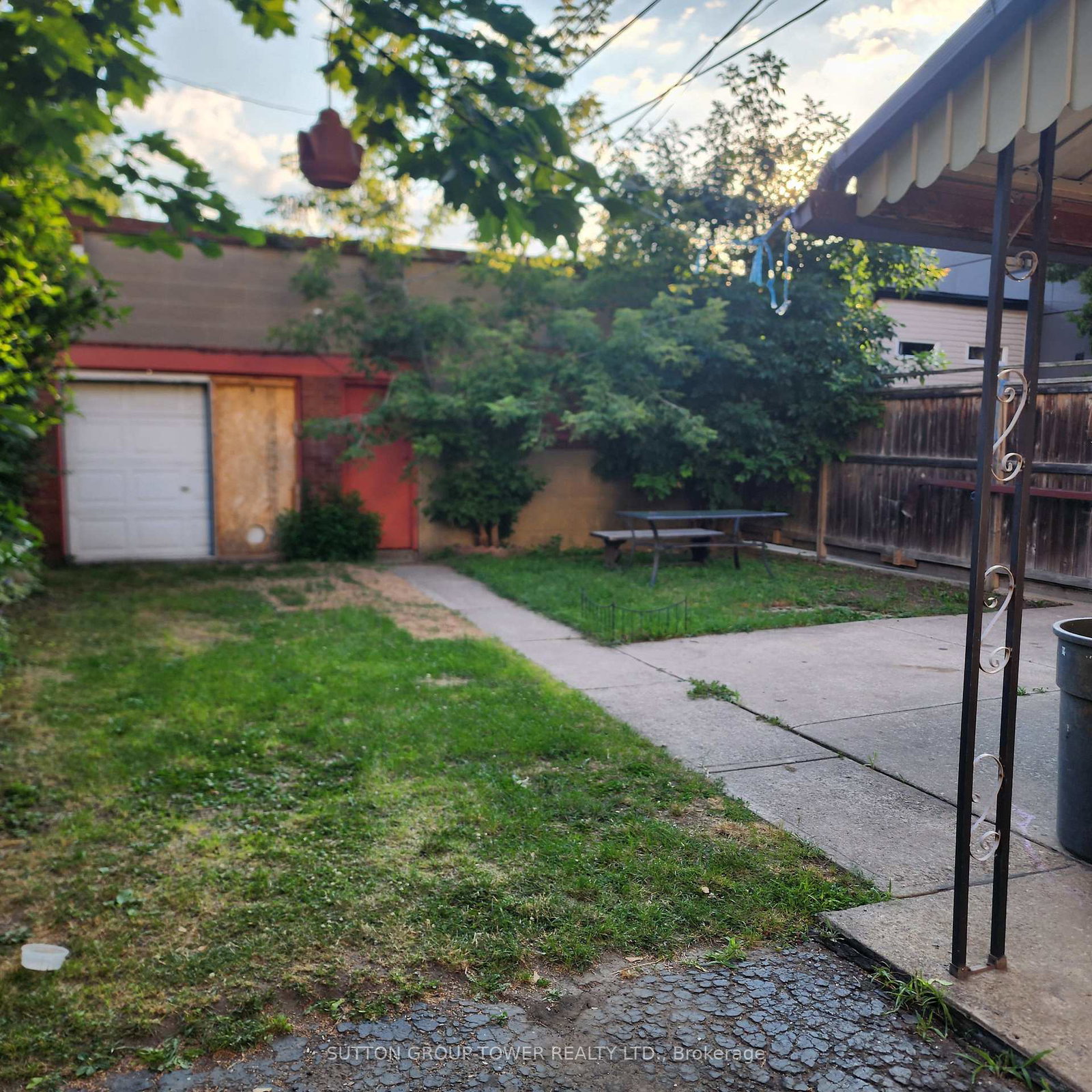 16-russett-avenue-toronto-toronto-ontario-w13546358